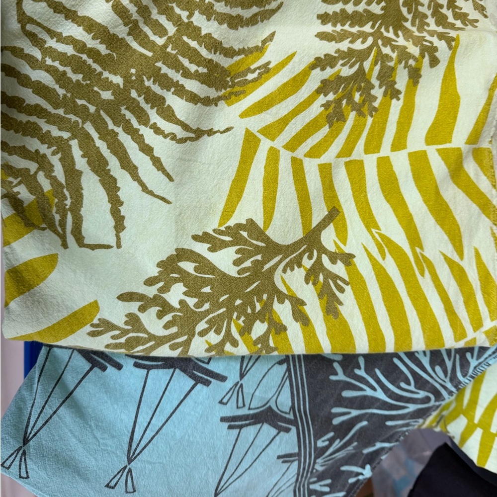 Kealopiko Table Cloth and Napkin Sets